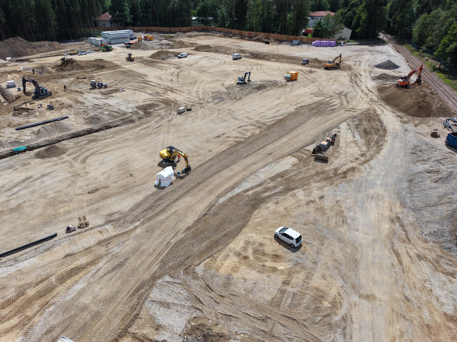 Tiefbau — Luftaufnahme einer Großbaustelle